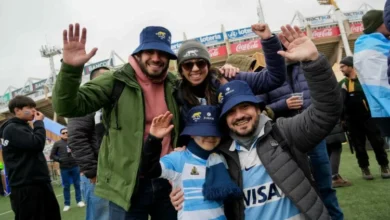 Imágenes de los hinchas de Los Pumas en el Estadio Mario Alberto Kempes