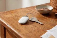 Imagen de un AirTag de Apple y sus alternativas