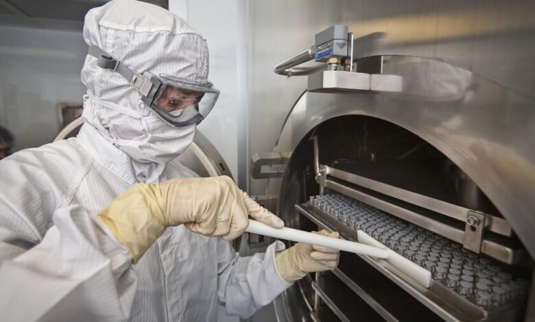 Investigación en biotecnología en un laboratorio