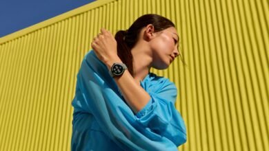 Imagen del Pixel Watch 5 en diferentes colores y con varias correas