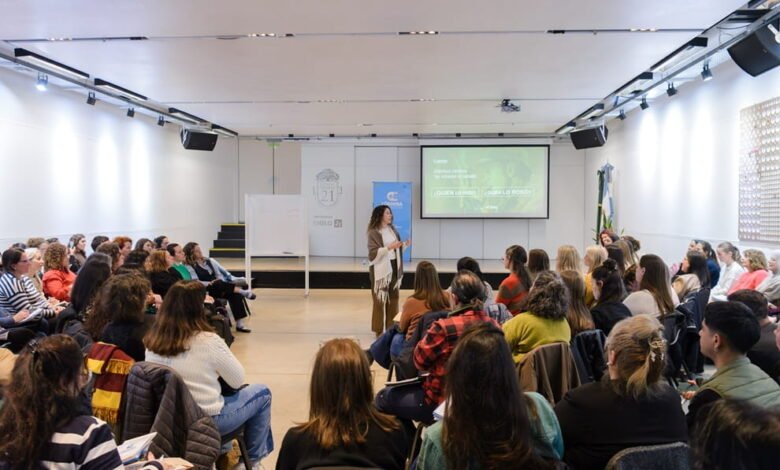 Foto de la primera clase de la séptima edición de la Diplomatura en Competencias Emprendedoras