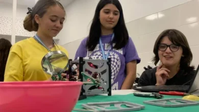 Estudiantes cordobesas participantes en la Misión ShakthiSAT