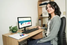 Estudiantes en una clase de idiomas