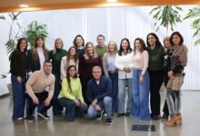 Emprendedores reunidos en una mesa de diálogo en Córdoba