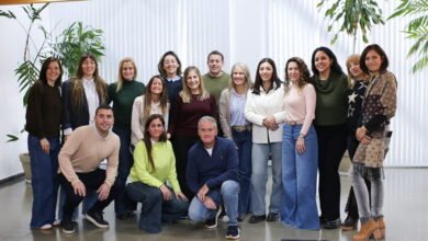 Emprendedores reunidos en una mesa de diálogo en Córdoba