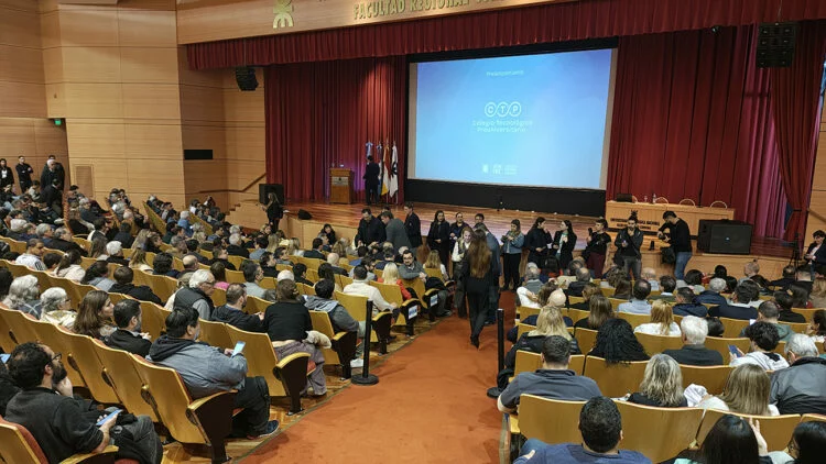 Gobierno de Córdoba lanza colegio preuniversitario técnico para impulsar educación técnica
