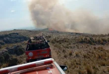Incendio forestal en Villa de Soto con aviones hidrantes