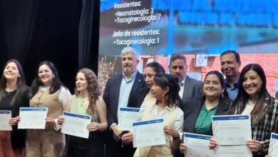 Ceremonia de colación de 180 residentes en salud en el Pabellón Argentina de la Ciudad Universitaria de Córdoba