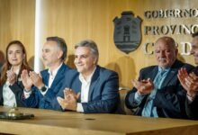 Logotipo del programa Córdoba Impulsa y comerciantes cordobeses