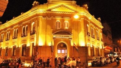 Imagen de la fachada restaurada de la Casa de la Cultura de Río Cuarto