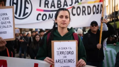 Investigadores y trabajadores del Conicet en la movilización científica