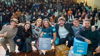 Jóvenes participando en la sexta edición de Re-Conversar