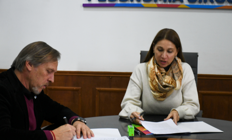 Profesionales de la UNC y la Secretaría de Ambiente de Córdoba en sesión de capacitación sobre huella de carbono
