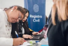 Operativo municipal La Muni con Vos atendiendo a vecinos en los barrios de Córdoba