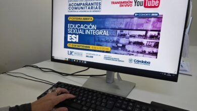Docentes y expertos participando en la segunda Cátedra Abierta de Educación Sexual Integral en Córdoba