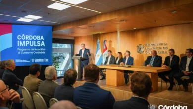 Gobernador Martín Llaryora presenta el programa Córdoba Impulsa con imágenes de comercios locales