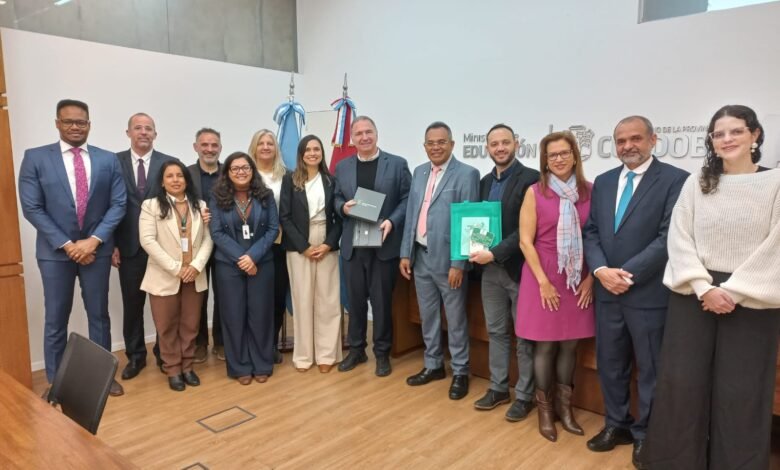 Ministerio de Educación de Córdoba con delegación del Instituto Federal de Educación de Brasil