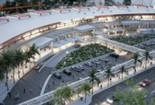 Vista aérea de la Terminal de Ómnibus T1 en Córdoba durante la obra de renovación