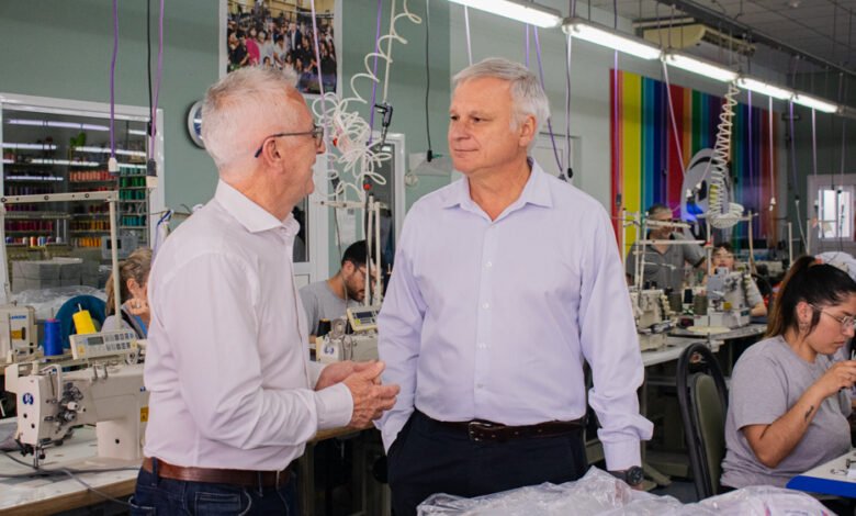 Acto de constitución de la Federación de Cooperativas Textiles y Marroquinería en Devoto, Córdoba