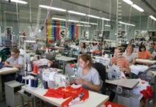 Firma del acta constitutiva de la Federación de Cooperativas Textiles y Marroquinería de Córdoba