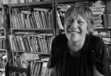Portada de los libros ¡Mujeres, mierda! y Leer y resistir de María Teresa Andruetto