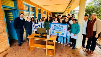 Computadoras reacondicionadas entregadas por Fundación Macro, Equidad y OCASA a instituciones argentinas