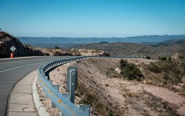 Camino de Los Gigantes, ruta pavimentada entre Punilla y Pocho