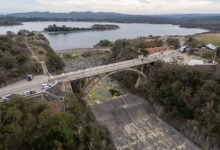 Puente sobre el vertedero del Embalse Río Tercero antes de los trabajos de refuerzo