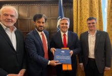Gobernador Llaryora y el presidente de la FIA en el Congreso Americano de la FIA 2026