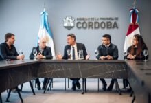 Reunión de autoridades cordobesas para planificar la visita del Papa León XIV en el Centro Cívico del Bicentenario