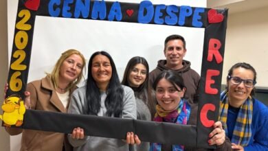 Estudiantes de CENMA y CEIJA participando en el streaming de la Expo Carreras Virtual en el Espacio REC, Córdoba
