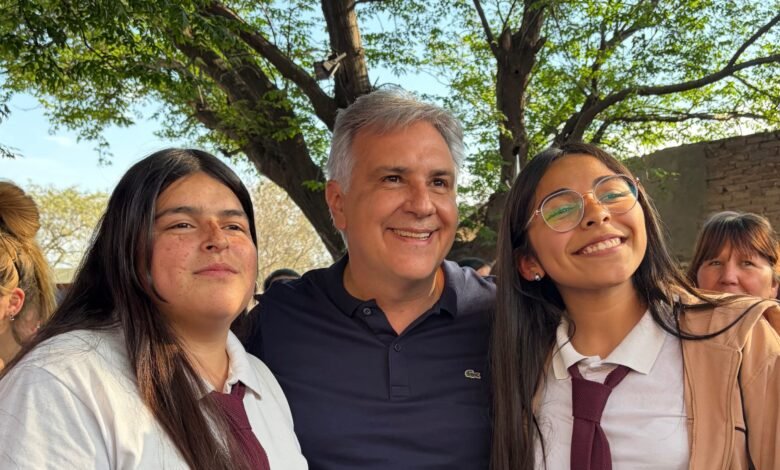 Gobernador Martín Llaryora en visita a Simbolar, Capilla de Sitón y Candelaria Sud
