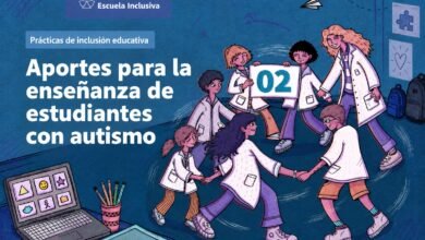 Docentes en aula adaptada a estudiantes con autismo en Córdoba