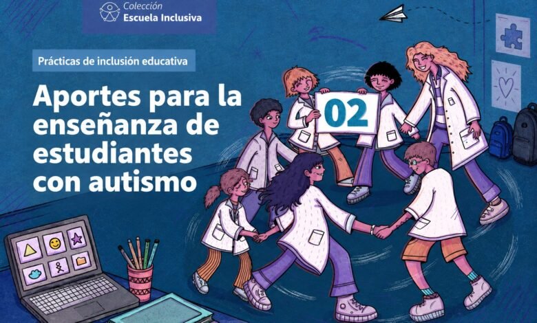 Docentes en aula adaptada a estudiantes con autismo en Córdoba