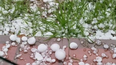 Granizo golpea viviendas y arbolado en Unquillo y Mendiolaza, Sierras Chicas