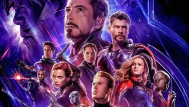 Escena de la película Avengers Endgame: Encore con los héroes reunidos en la sala de cine