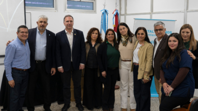 30 notebooks entregadas a escuelas hospitalarias en Córdoba