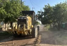 Obras de mantenimiento de calles de tierra en varios barrios de Córdoba