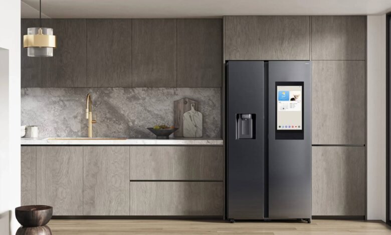 Frigorífico inteligente Samsung Family Hub con pantalla táctil