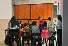 Mesa de trabajo territorial en Córdoba con representantes de escuelas y comunidad