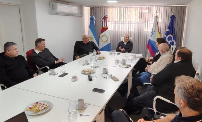 Reunión del Consejo Asesor de Cooperativas y Mutuales de Córdoba encabezada por el ministro Gabriel Frizza