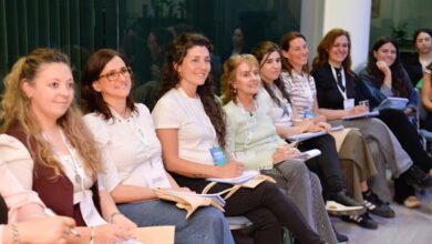 Emprendedores cordobeses participando en un taller de oratoria y presentación de proyectos