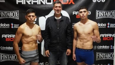 Boxeadores locales en el Club 9 de Julio de Morteros durante la jornada de futuros campeones