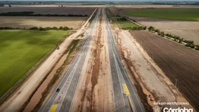 Llaryora inaugura tramo de la Autopista 19 con trabajadores y autoridades