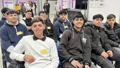 Estudiantes cordobeses en un taller de formación dual