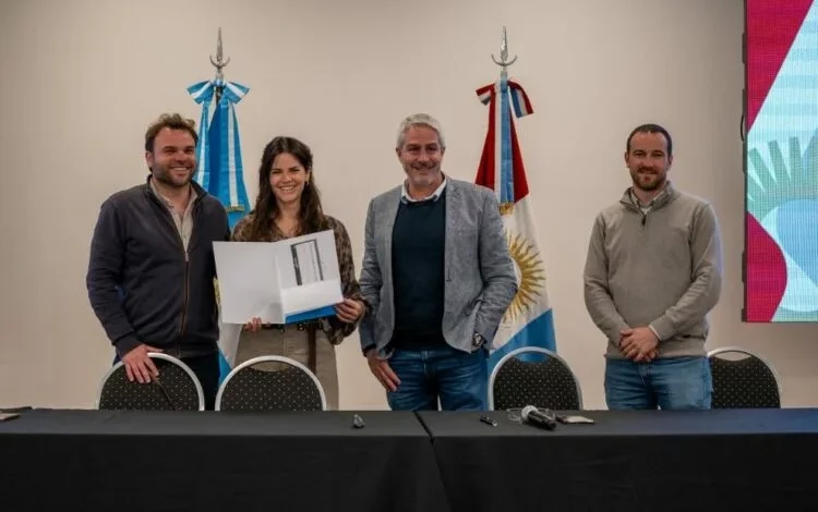 Obra de ampliación de la red de agua potable en el centro de Serrano, Córdoba