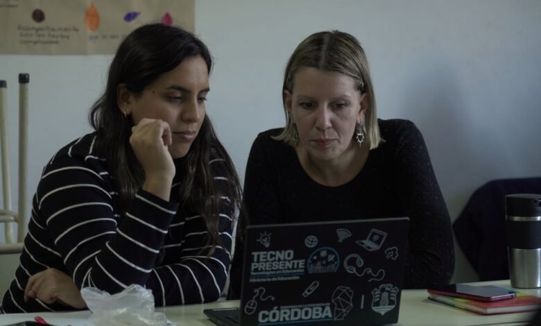 Imagen promocional del Club de Lectura de Educación Económica y Financiera para docentes de Córdoba