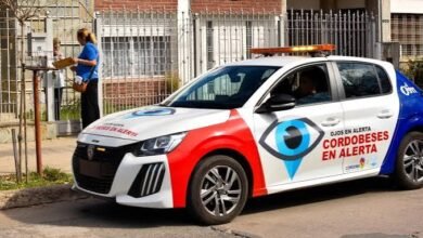 Operativo de Cordobeses en Alerta con agentes y vecinos en una zona residencial de Córdoba