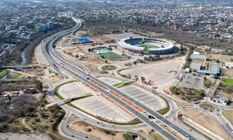 Estacionamiento Estadio Parking frente al Estadio Mario Alberto Kempes en Córdoba