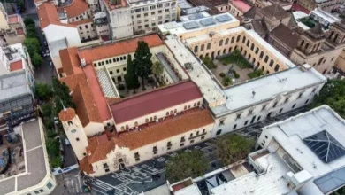 Fachada histórica del Colegio Nacional de Monserrat en Córdoba, sede del proceso de inscripción 2027
